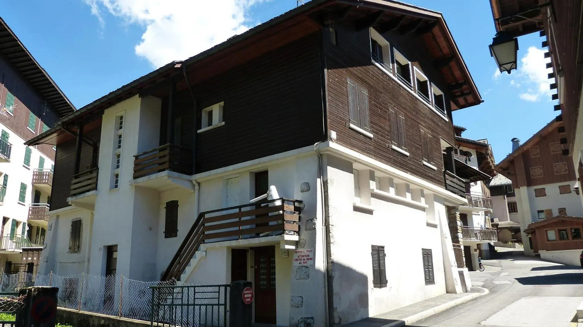 Chalet Cosy Au Coeur Du Village, Proche Pistes Et Activites, Avec Cheminee Et Wifi - Fr-1-304-6 La Clusaz